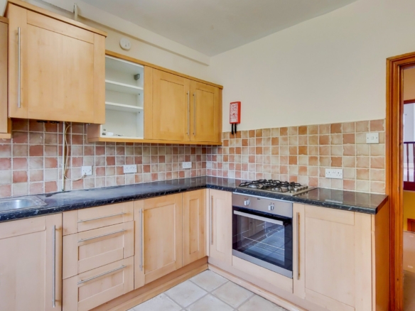 Arthur Road (First Floor Flat), London