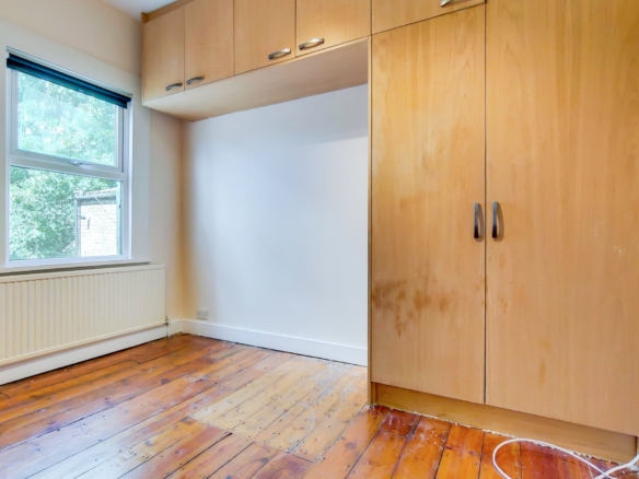 Arthur Road (First Floor Flat), London