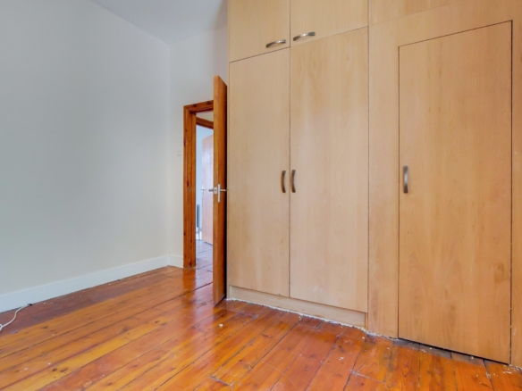 Arthur Road (First Floor Flat), London