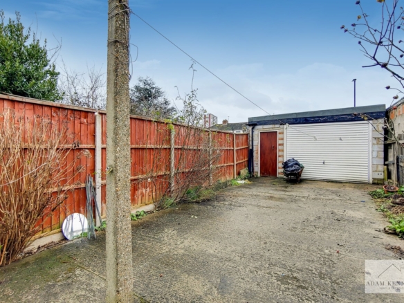 Nags Head Road, Greater London