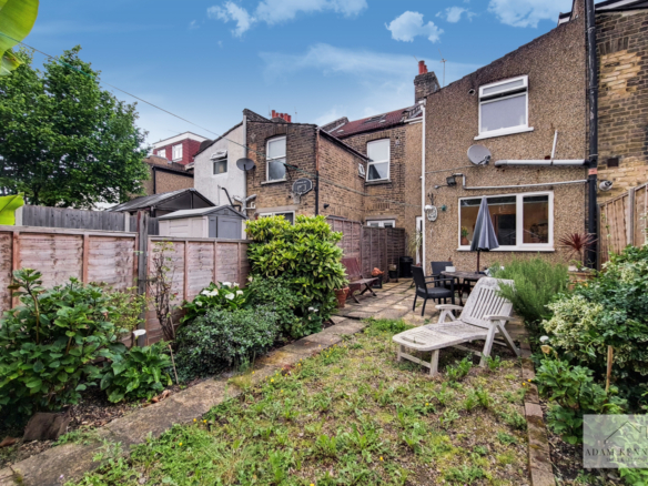 Cheddington Road, London