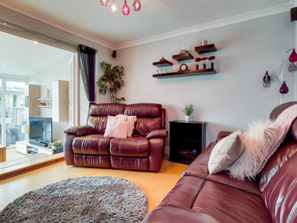Westmoor Road, Greater London