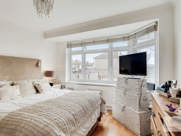 Wellstead Avenue, London