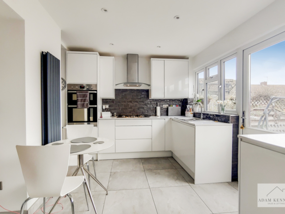 Wellstead Avenue, London