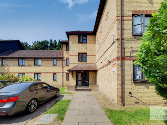 Hickory Close, London