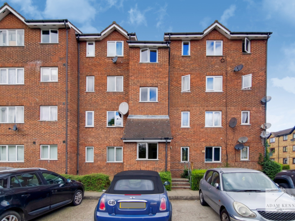 Chaffinch Close, London