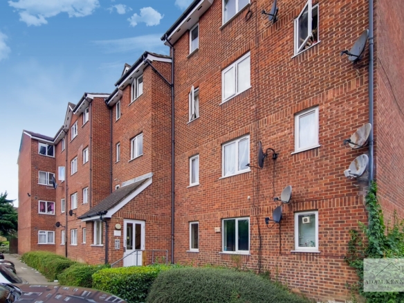 Chaffinch Close, London