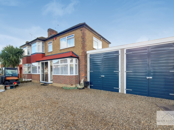 Lansbury Road, Greater London