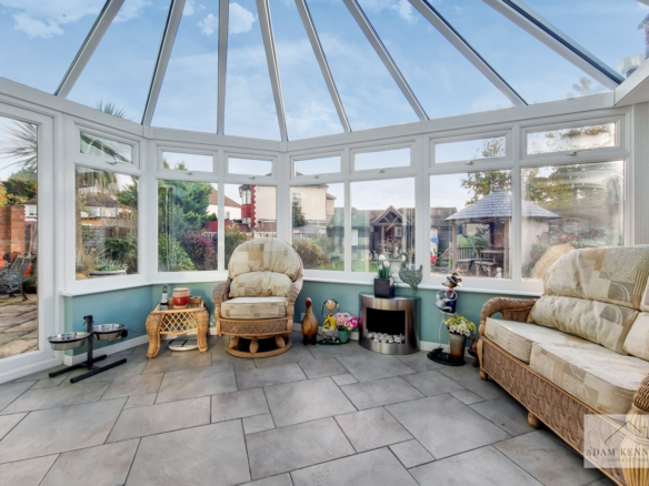 Lansbury Road, Greater London