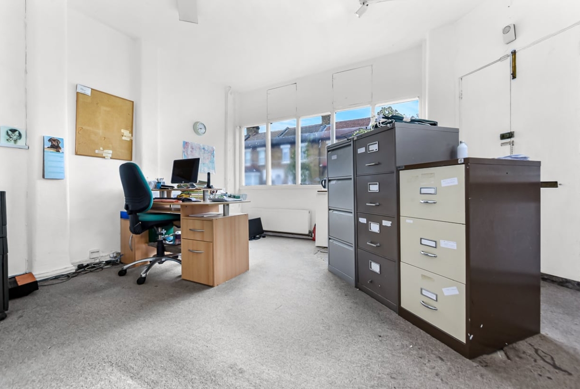 1170