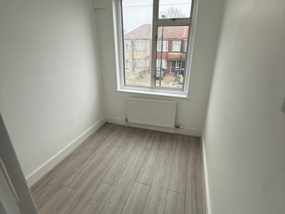 Morley Avenue, London