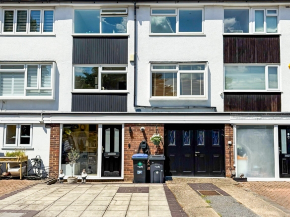 Forsyth Place, Enfield