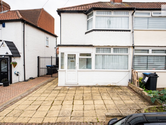 Elmcroft Avenue, London