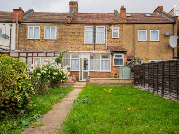 Lincoln Road, Enfield