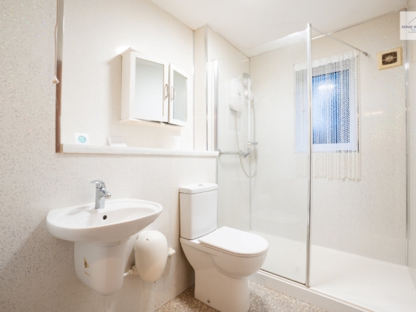 Ainsley Close, London