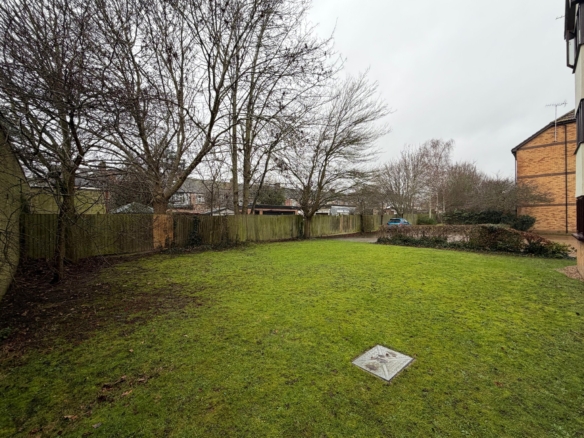 Ainsley Close, London