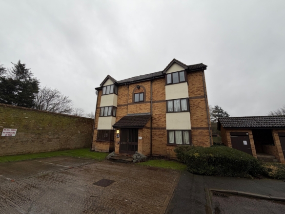Ainsley Close, London
