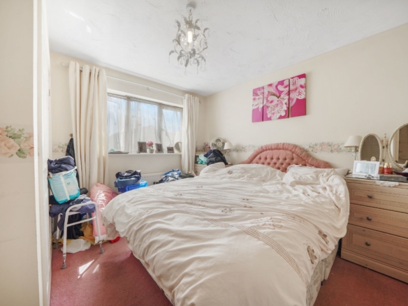 Dahlia Close, Waltham Cross