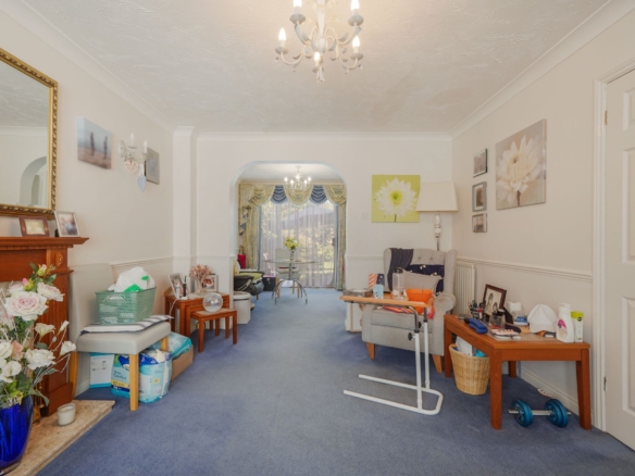 Dahlia Close, Waltham Cross