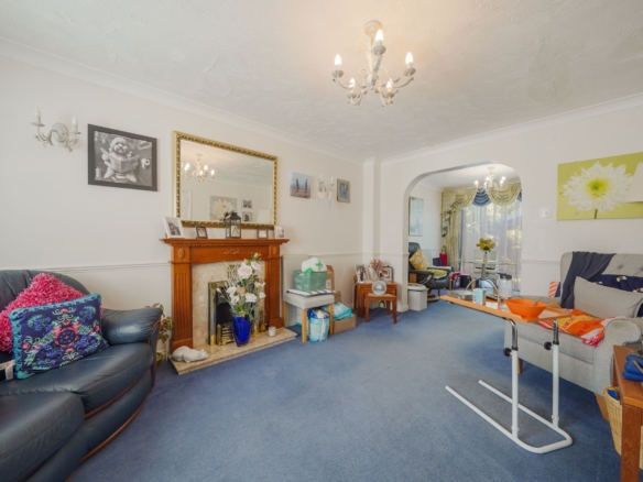 Dahlia Close, Waltham Cross